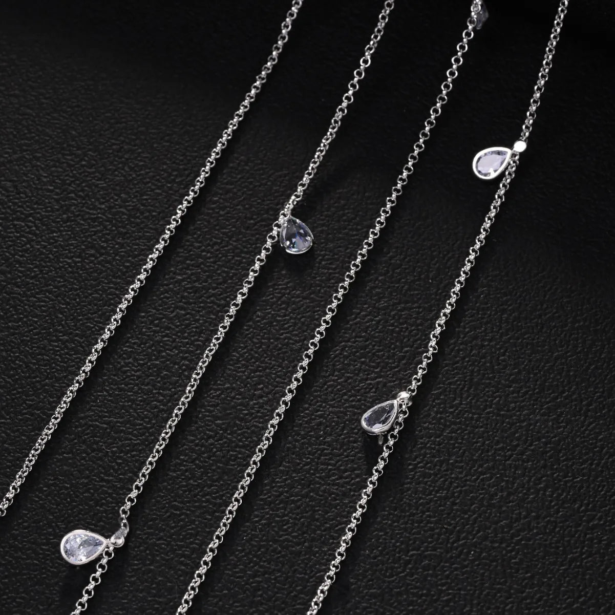 Bijou de Tête Long à Cristaux et Glands – Chaîne Élégante Bohème pour Mariage, Fête et Cadeau Femme